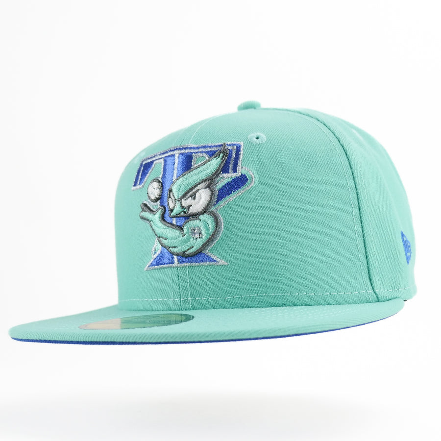 New Era Custom Exclusive Fitted Toronto Blue Jays 25th Anniversary (Seafoam Blue Metallic Artic Chill)