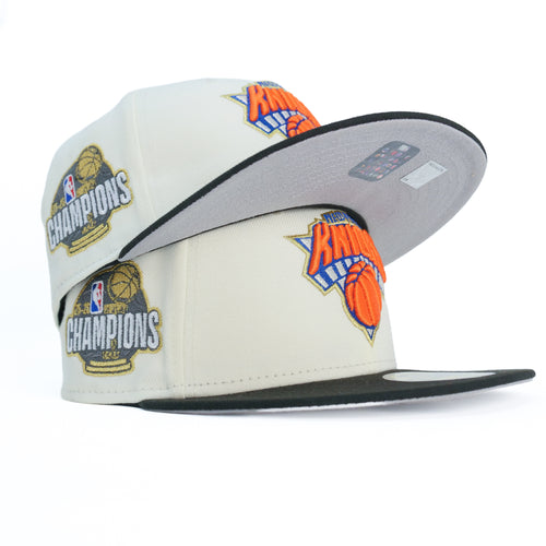 New Era Custom NBA Fitted New York Knicks Chrome (2025-2026 Champions Patch) - Magic Sneaker