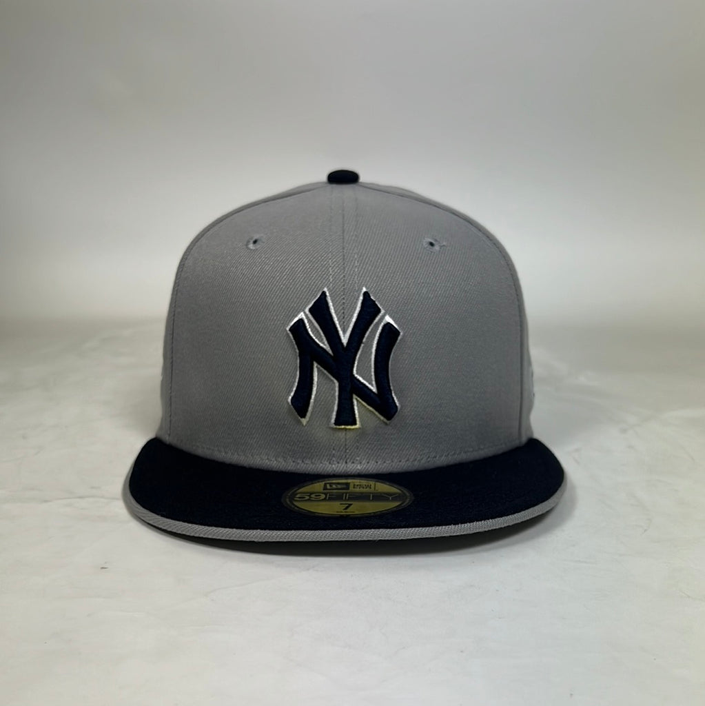 Officially Licensed MLB Men's New Era 1999 World Series Hat - Yankees